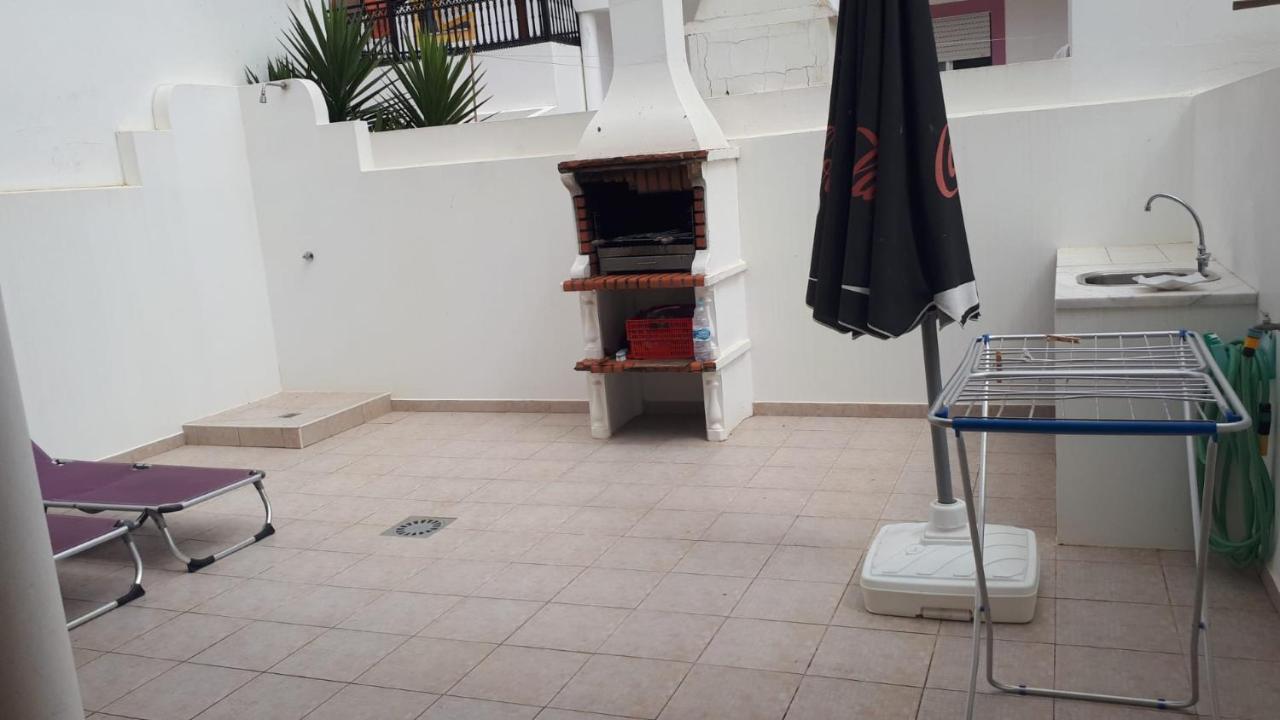 הוילה זמבוז'יירה דו מאר A Casinha Da Tita - Moradia Com Terraco מראה חיצוני תמונה
